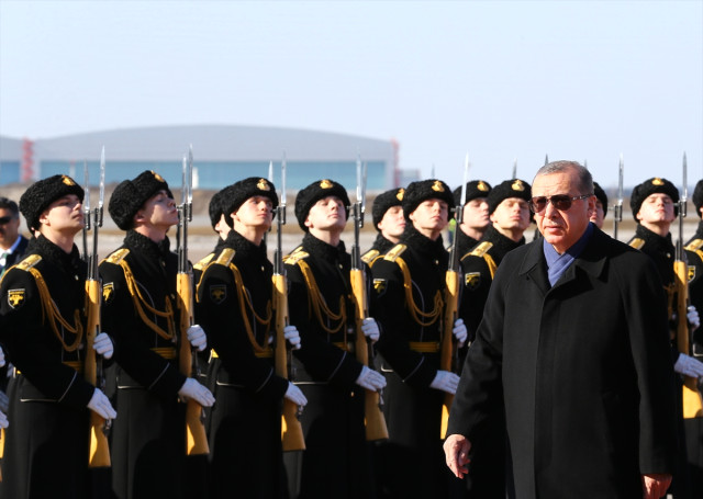 erdogan-ile-putin-in-tarihi-zirvesi-basladi-9356500_8871_m.jpg