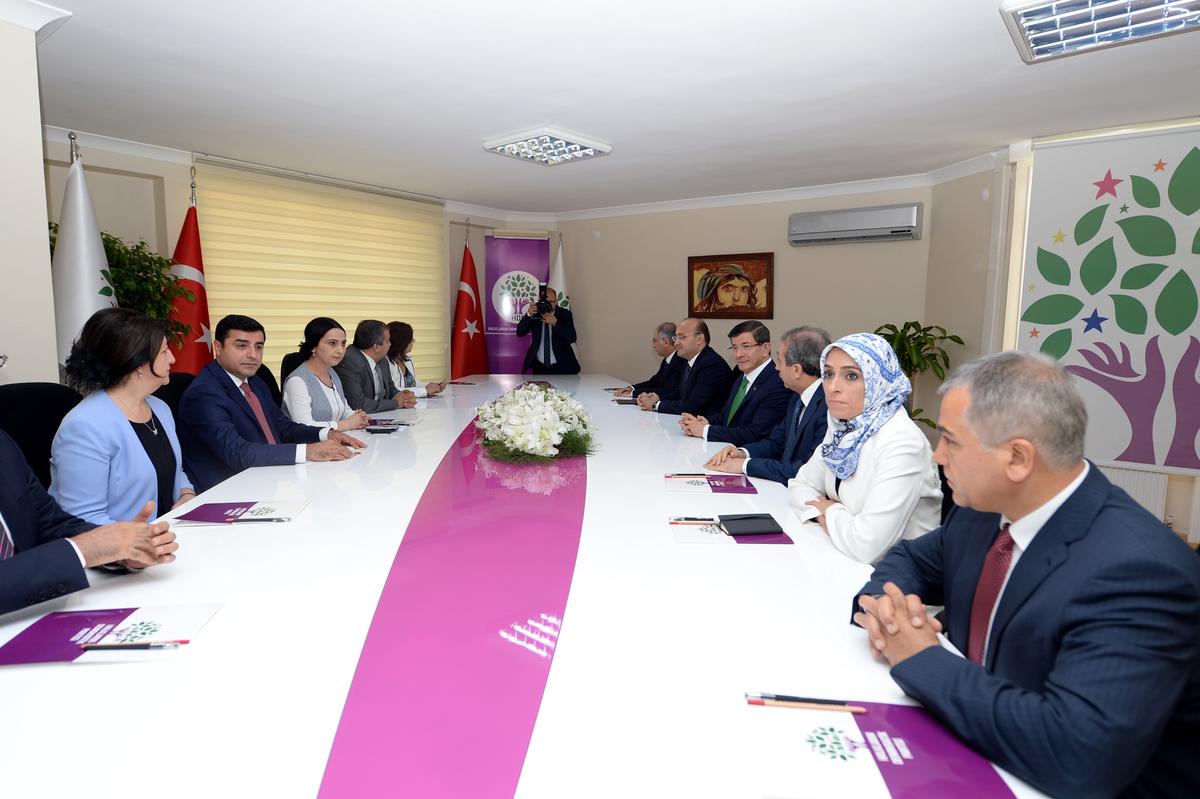 ak-parti-hdp-görüşmesinde-son-dakika-gelişme.20150715112018.jpg