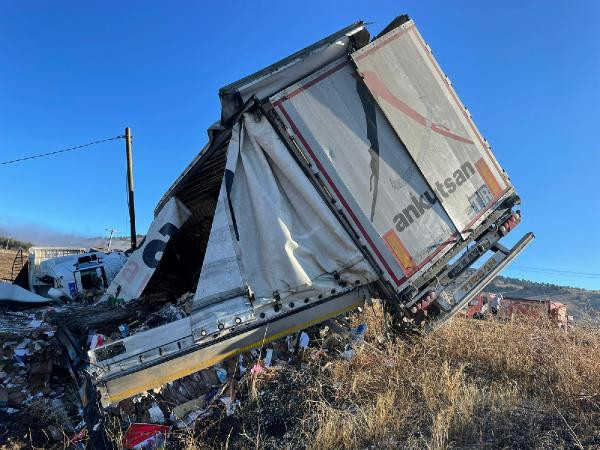 Burdur'da peş peşe 4 kaza: Yaralılar var! - Resim : 2