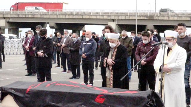 Haydar Baş'ın tabutundaki siyah örtünün sırrı çözüldü - Resim : 1