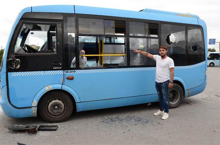 Gebze-Harem hattında minibüsçüler birbirine girdi - Resim : 4