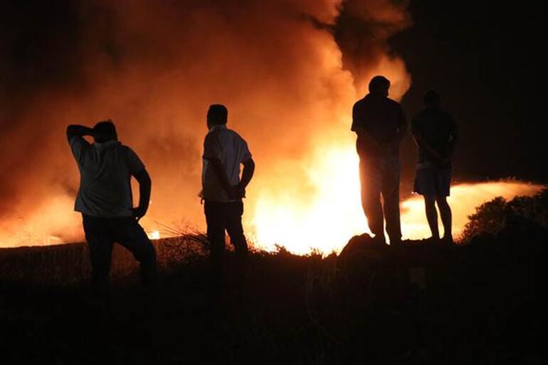 Denizli'de yangın ! İtfaiyeciler saldırıya uğradı - Resim : 2