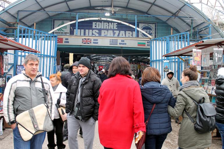 Noel alışverişi için o ilimize akın ettiler - Resim : 1